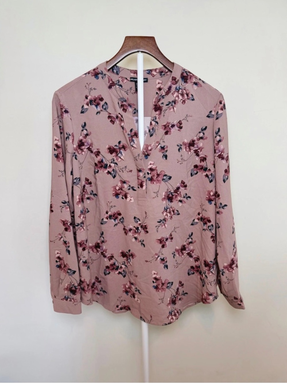 Hilary Radley Mauve Floral Mandarin Collar V-Neck Blouse Long Sleeve M